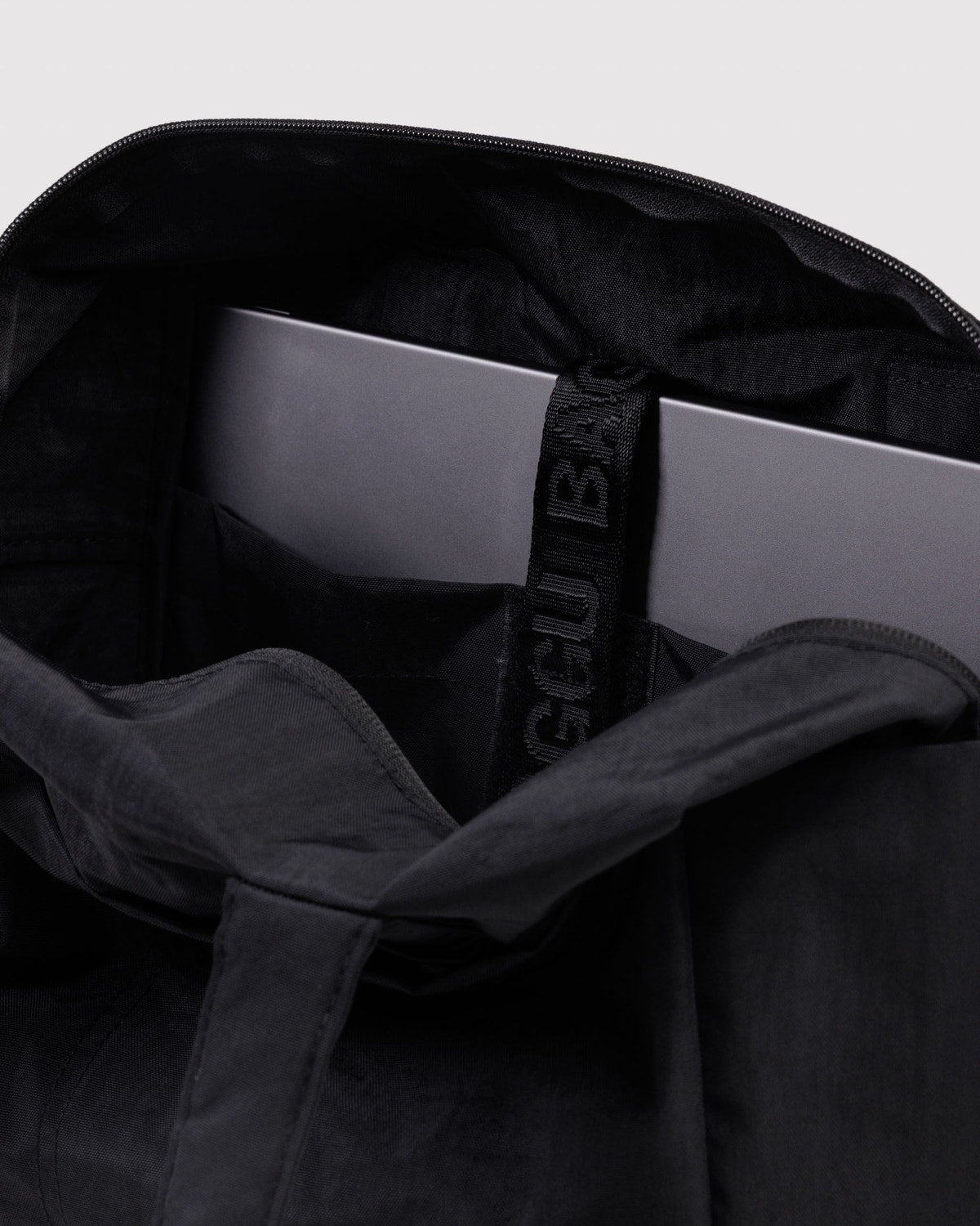 Everyday Cloud Bag Black